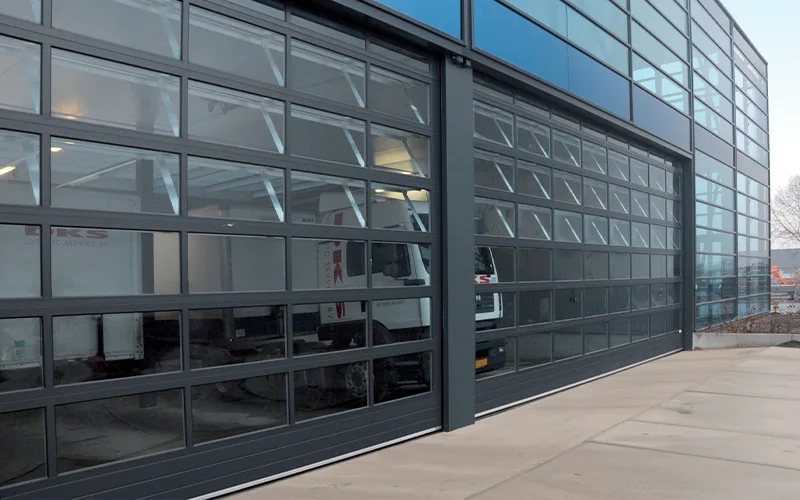 Full Vision Seksiyonel Kapı